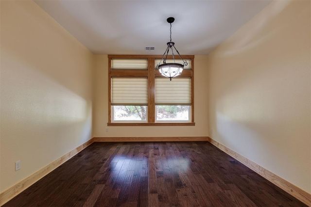 4606 Pikeys Trail, Tuttle, OK 73089
