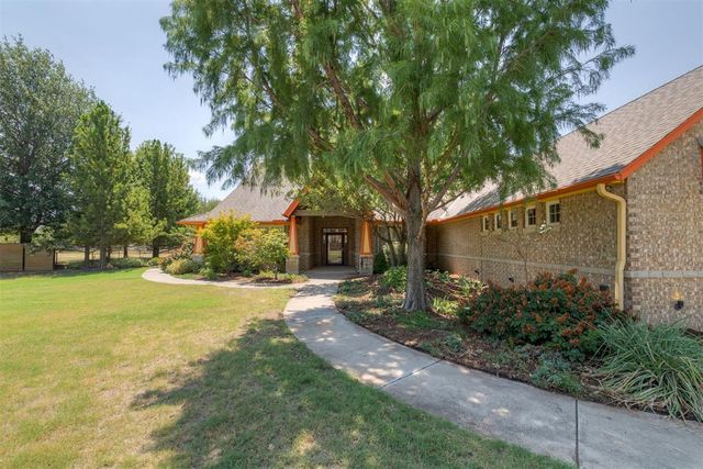 4606 Pikeys Trail, Tuttle, OK 73089