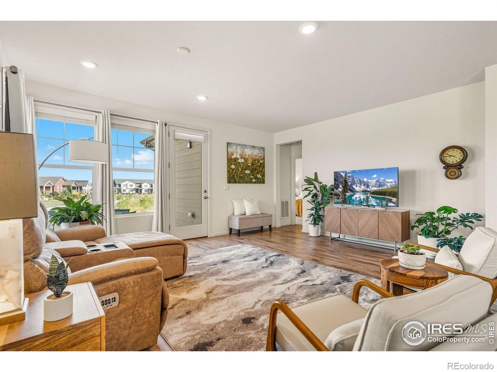 3011 Pawnee Creek Drive, Loveland, CO 80538