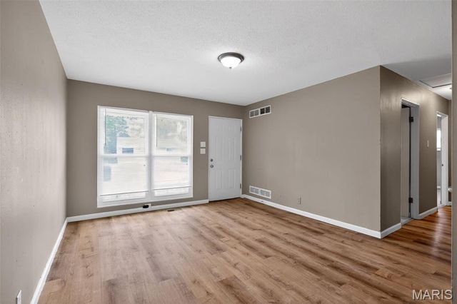 143 Grampian Road, St Louis, MO 63137