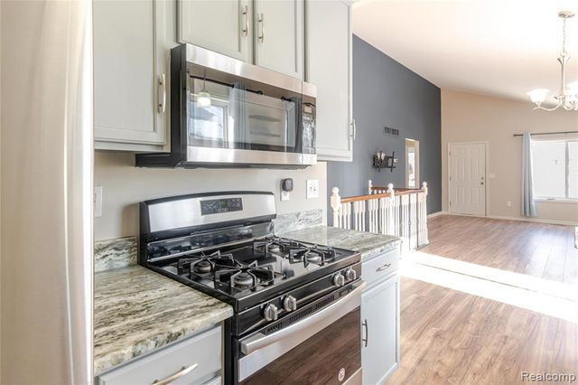 256 Crocker Boulevard, Mount Clemens, MI 48043