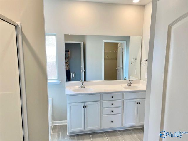 124 River Haven Drive, Madison, AL 35756