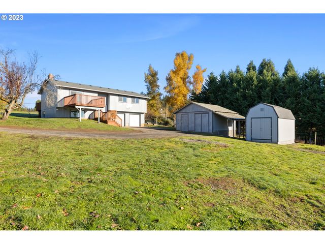 20990 Se HIGHWAY 212, Damascus, OR 97089