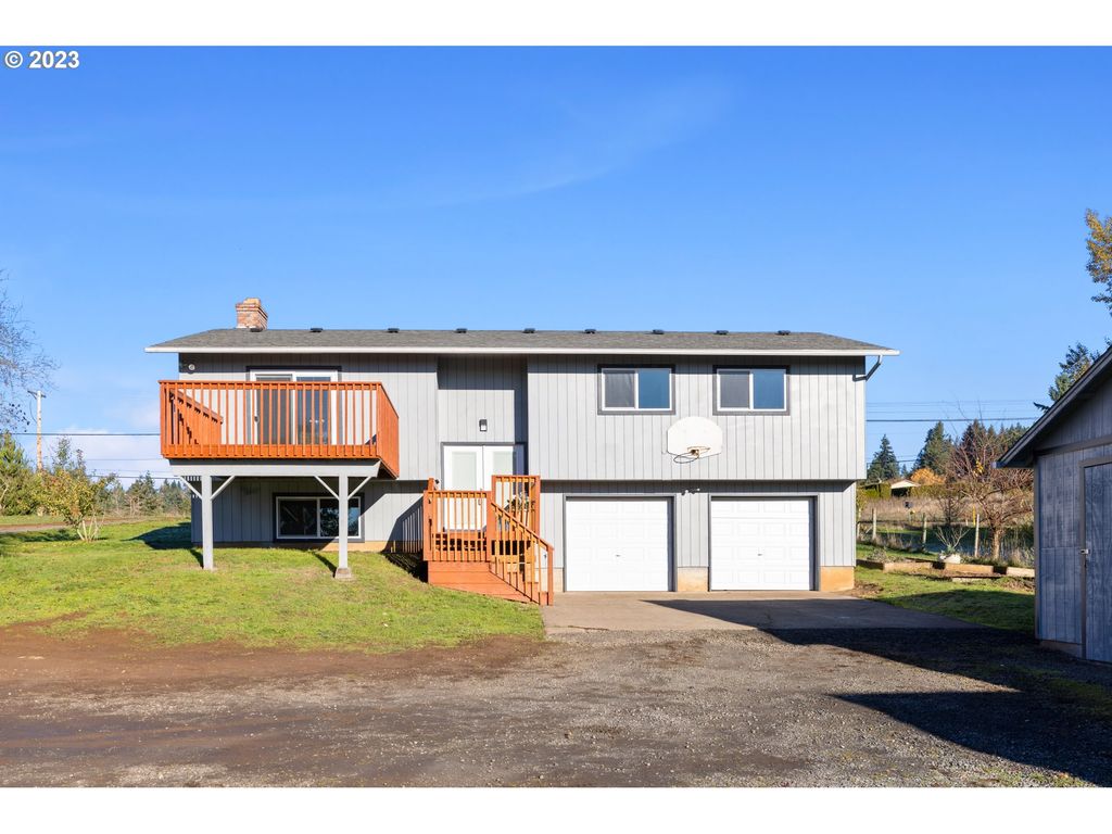 20990 Se HIGHWAY 212, Damascus, OR 97089
