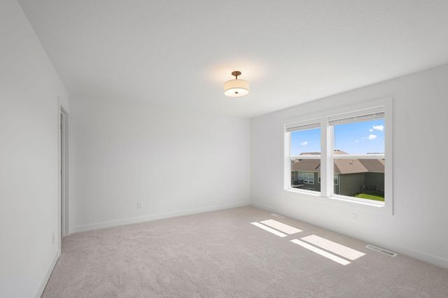 1277 Bispen Street, Hudson, WI 54016