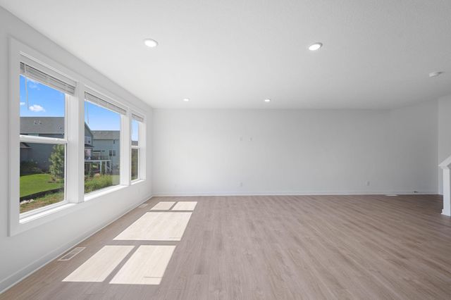 1277 Bispen Street, Hudson, WI 54016