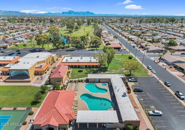 520 S GREENFIELD Road 34, Mesa, AZ 85206