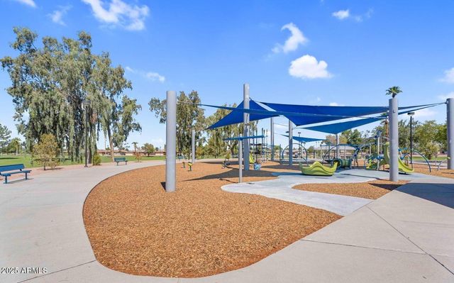 520 S GREENFIELD Road 34, Mesa, AZ 85206