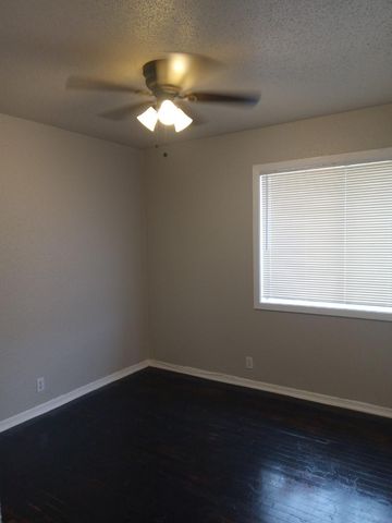 9306 St Lo Road, Houston, TX 77033