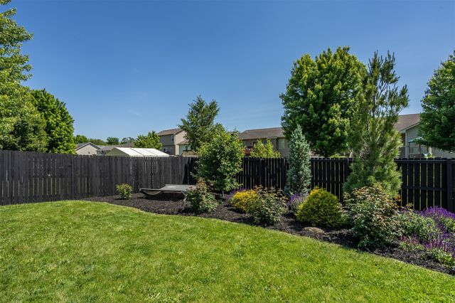 4705 E Merced Street, Des Moines, IA 50317