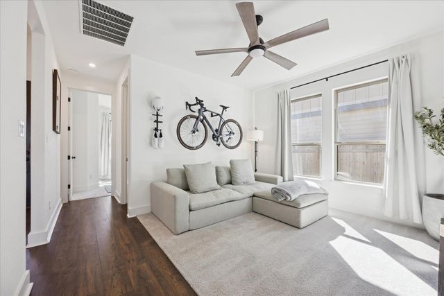 310 Westfield ST, Hutto, TX 78634