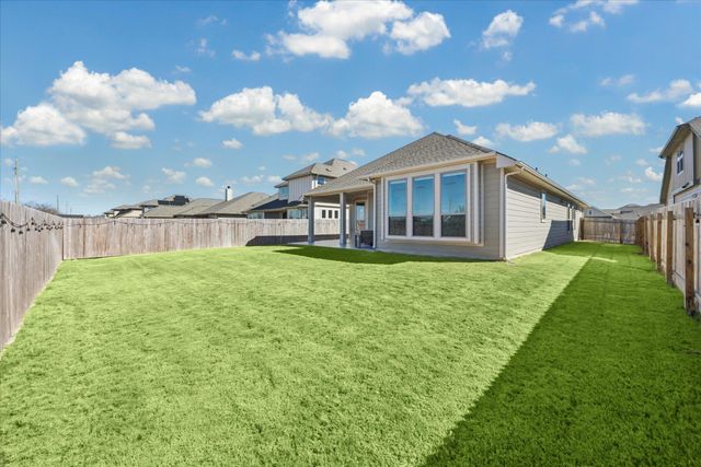 310 Westfield ST, Hutto, TX 78634