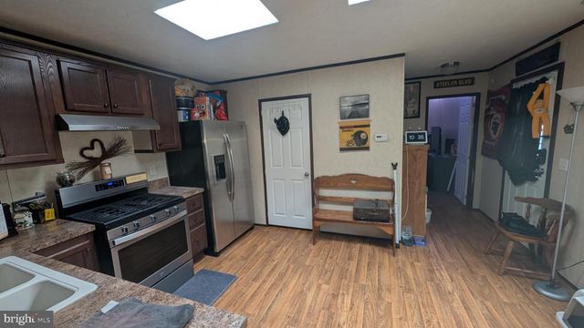 46 MOLLIE DR, Ephrata, PA 17522