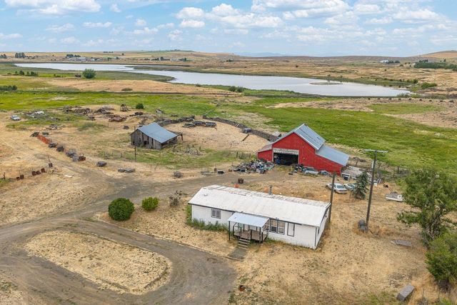 51859 SR 2 E, Reardan, WA 99029