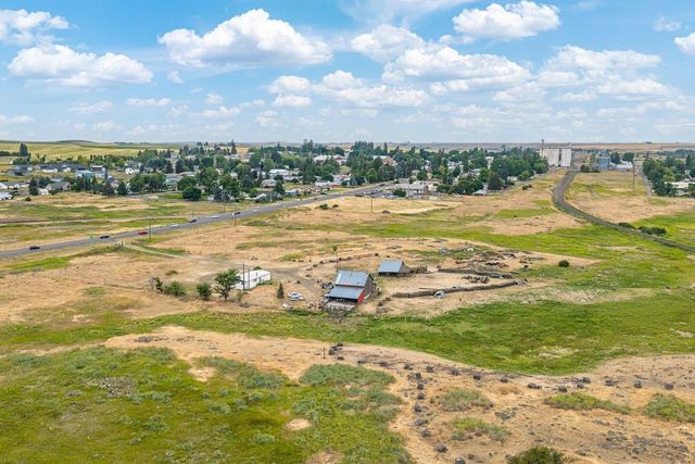 51859 SR 2 E, Reardan, WA 99029