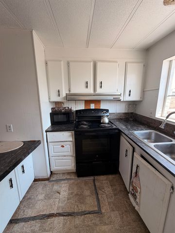 51859 SR 2 E, Reardan, WA 99029