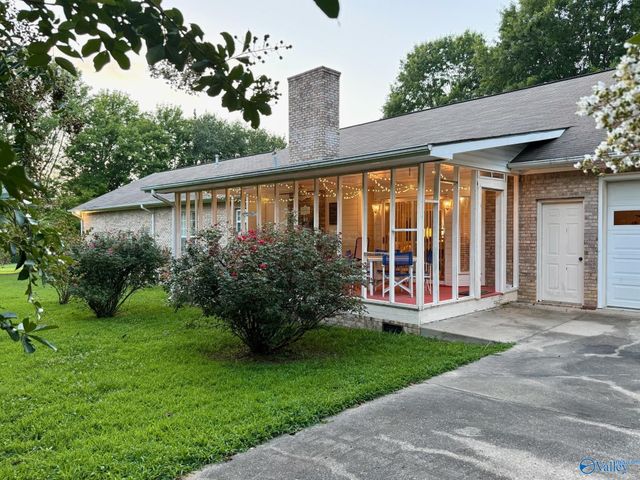 920 Wolf Creek Road, Albertville, AL 35951