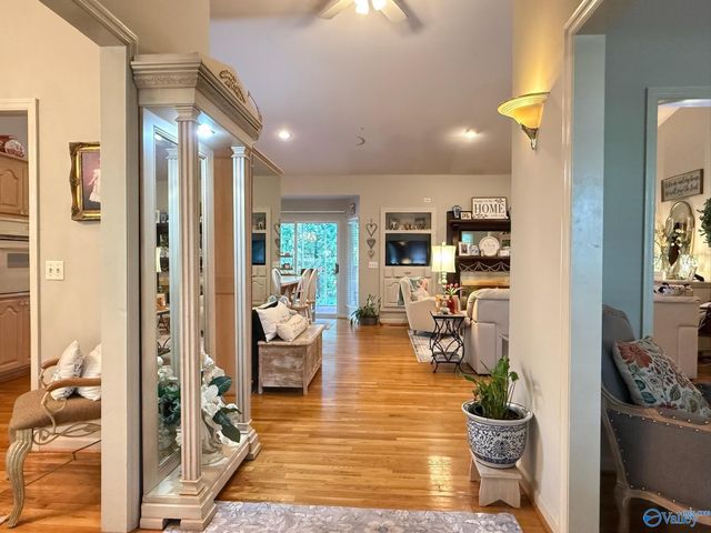 920 Wolf Creek Road, Albertville, AL 35951