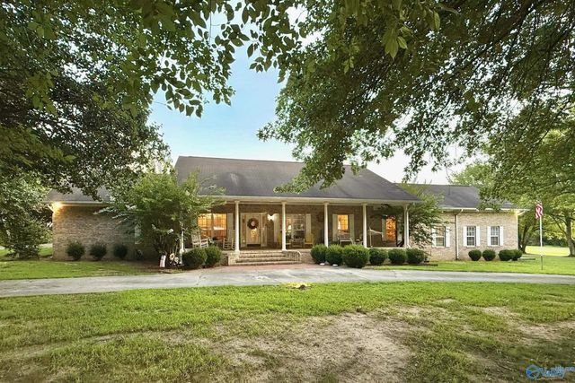 920 Wolf Creek Road, Albertville, AL 35951