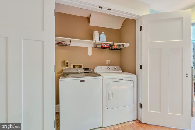 10449 BRECKINRIDGE LN, Fairfax, VA 22030