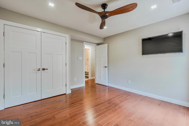 10449 BRECKINRIDGE LN, Fairfax, VA 22030