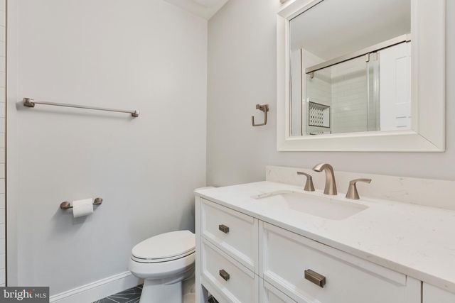 10449 BRECKINRIDGE LN, Fairfax, VA 22030