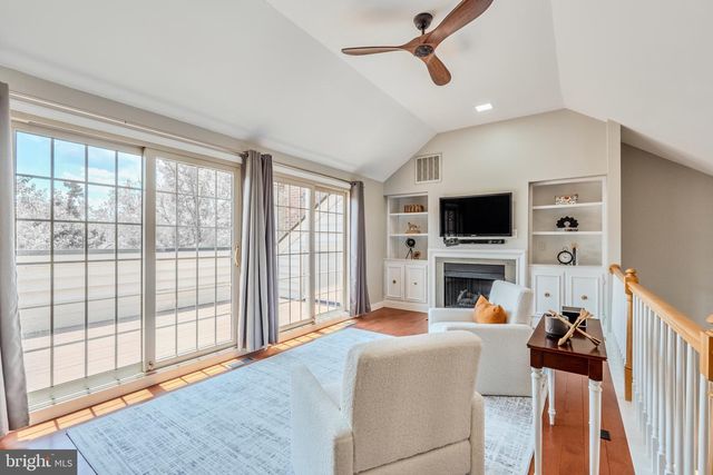 10449 BRECKINRIDGE LN, Fairfax, VA 22030