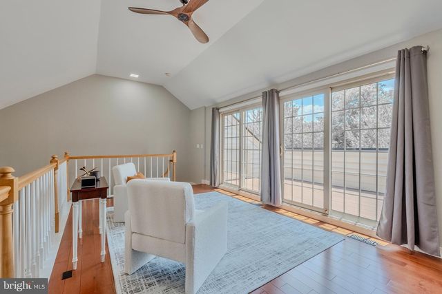 10449 BRECKINRIDGE LN, Fairfax, VA 22030
