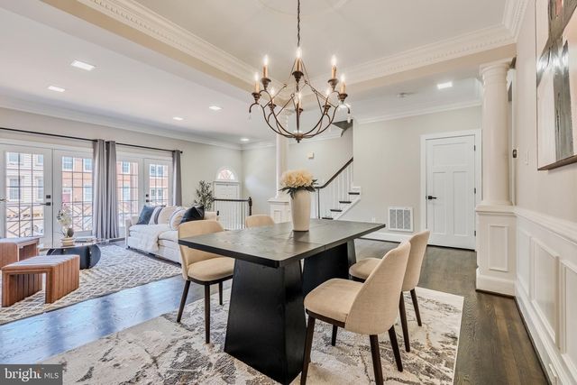 10449 BRECKINRIDGE LN, Fairfax, VA 22030