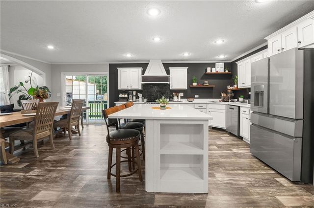 2532 Wild Horse Rdg RDG, Chesapeake, VA 23322