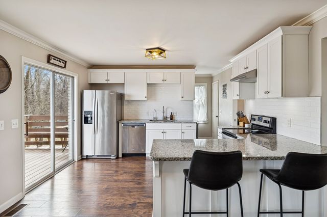 362 Green Harbor Rd, Old Hickory, TN 37138