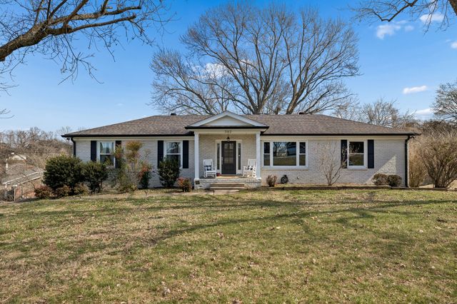 362 Green Harbor Rd, Old Hickory, TN 37138