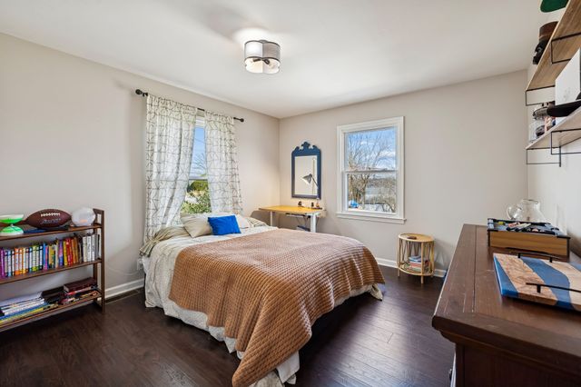 362 Green Harbor Rd, Old Hickory, TN 37138