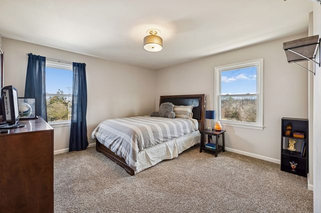 362 Green Harbor Rd, Old Hickory, TN 37138