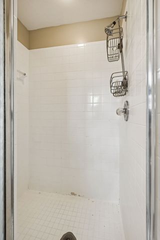 362 Green Harbor Rd, Old Hickory, TN 37138