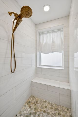 362 Green Harbor Rd, Old Hickory, TN 37138