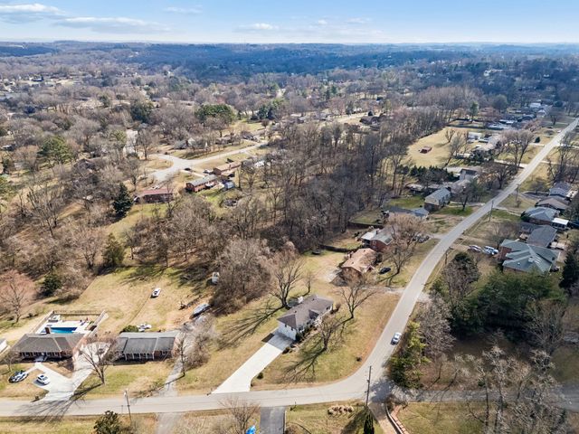 362 Green Harbor Rd, Old Hickory, TN 37138