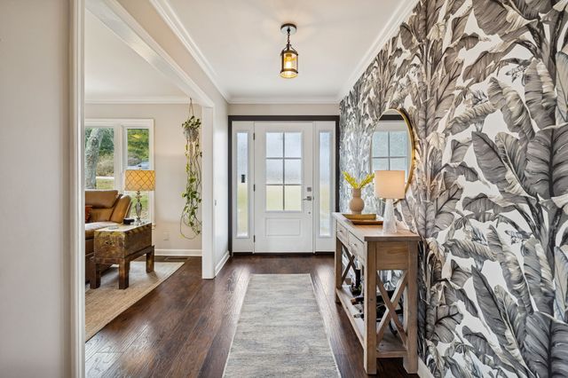 362 Green Harbor Rd, Old Hickory, TN 37138