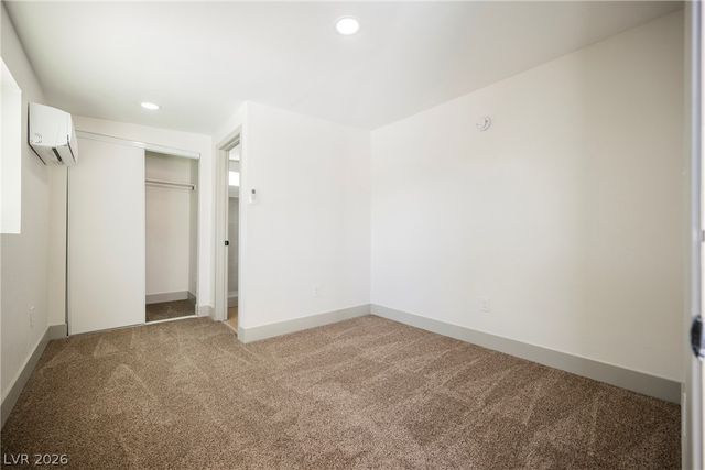 1124 Nassau Drive, Las Vegas, NV 89108