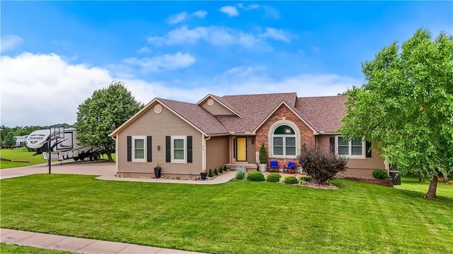 613 Birch Street, Pleasant Hill, MO 64080