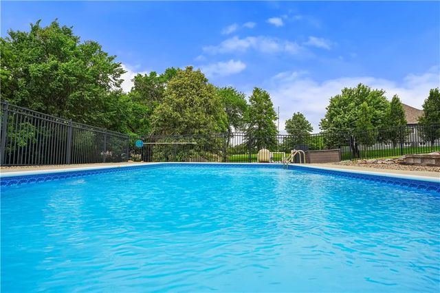 613 Birch Street, Pleasant Hill, MO 64080