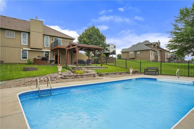 613 Birch Street, Pleasant Hill, MO 64080