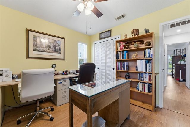 5061 LIVE OAK CIRCLE, Bradenton, FL 34207