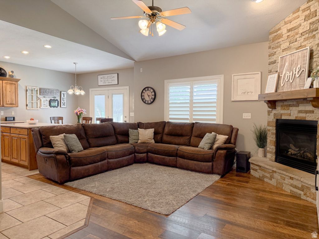 1087 BANBURY DR, Syracuse, UT 84075 — photo 4