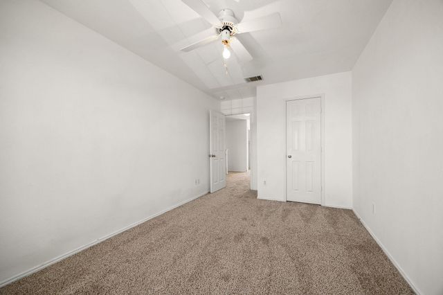 13505 Lismore LN, Pflugerville, TX 78660