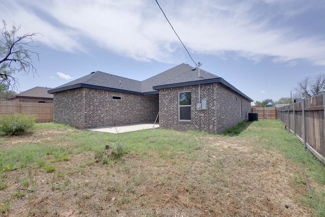 1207 Barnes Ave, Big Spring, TX 79720