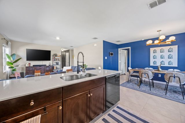 1469 Yachtclub Drive, Pelican Bay, TX 76020