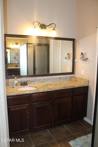 376 EMERALD PARK Drive, Horizon City, TX 79928