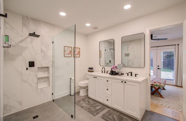 9219 Kempwood Drive, Houston, TX 77080