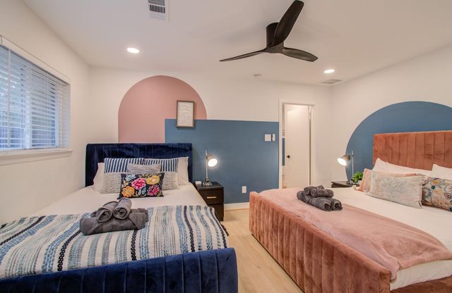 9219 Kempwood Drive, Houston, TX 77080